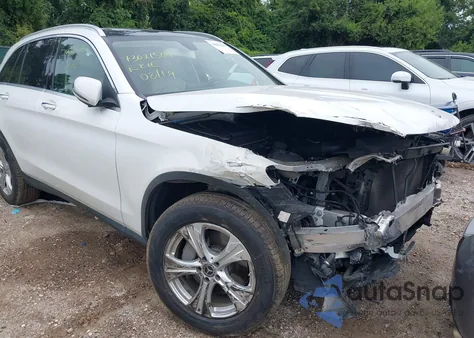 2017 Mercedes-Benz Glc 300 4Matic from USA, damaged, VIN WDC0G4KB6HF254557